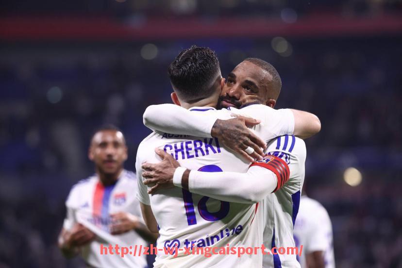 杏彩体育-世俱杯与各大洲足球协会协调机制详解与合作展望