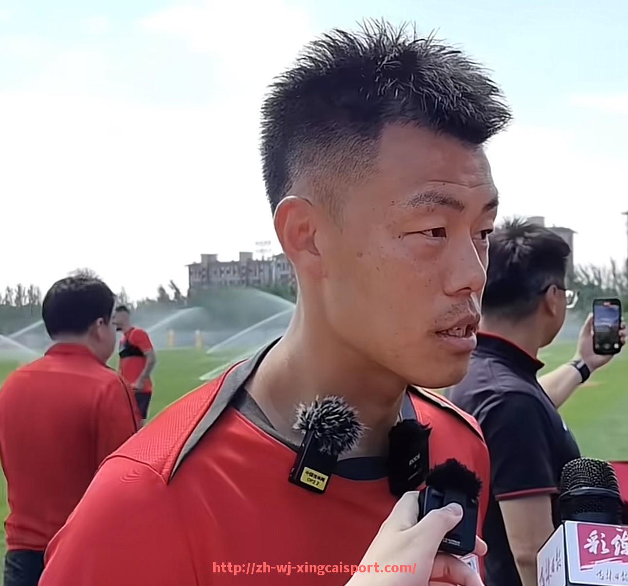 杏彩体育-世俱杯大赛经验丰富的外援球员名单与稳定输出表现